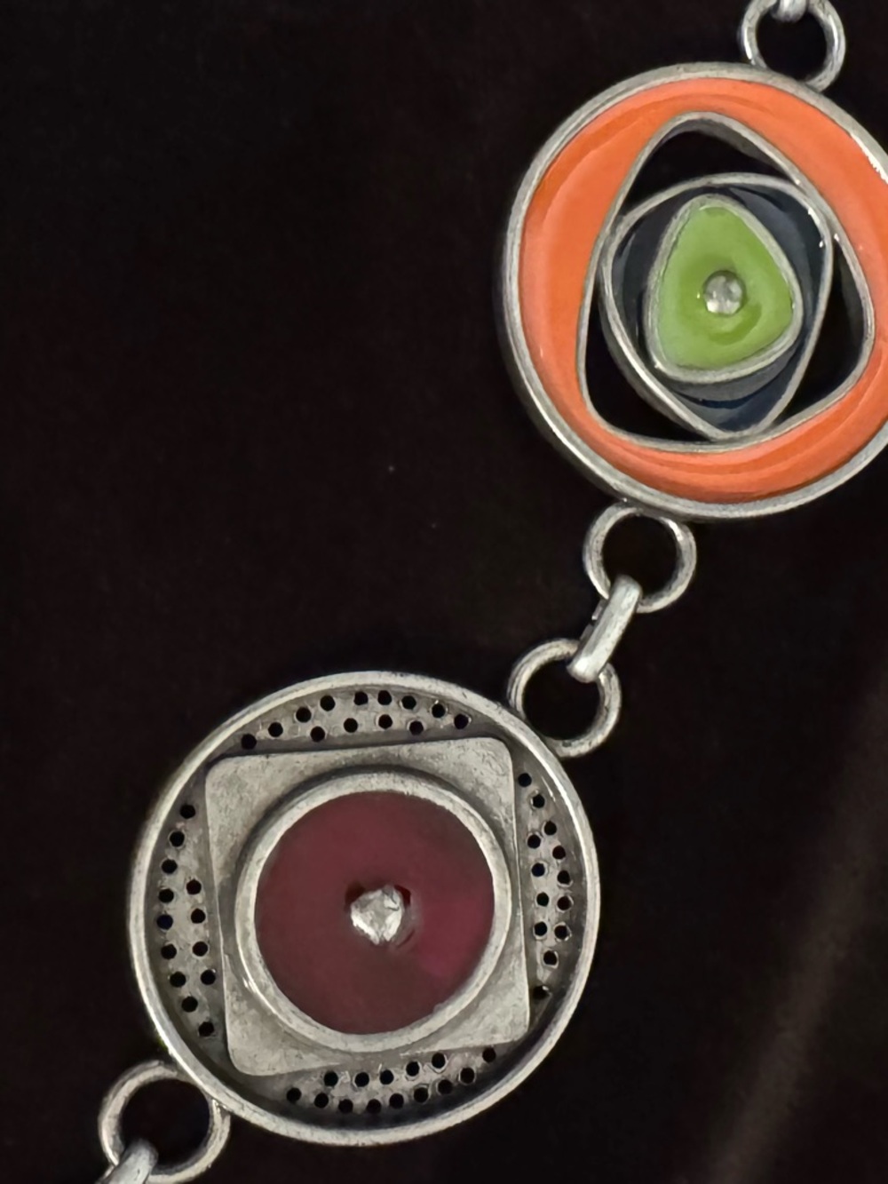Chico’s vintage enamel Retro Circle Link adjustable Statement Belt. NWOT. M-L - Picture 7 of 11